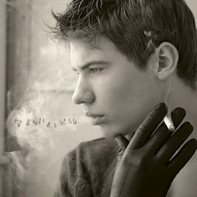 teenage-boy-smoking-is-self-sabotage